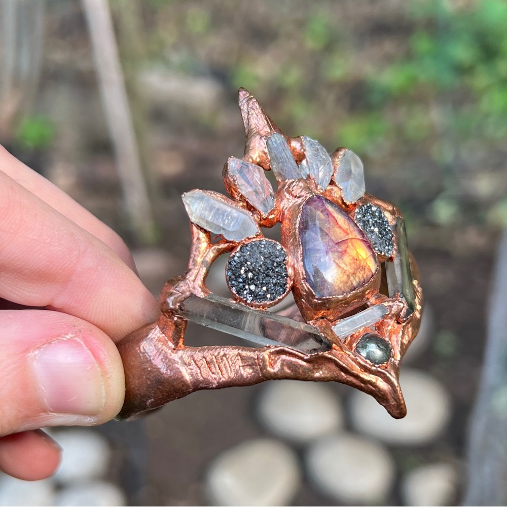 Handmade Copper Natural Gemstone Healing Bracelet with Labradorite etc. - Picture 5 of 7